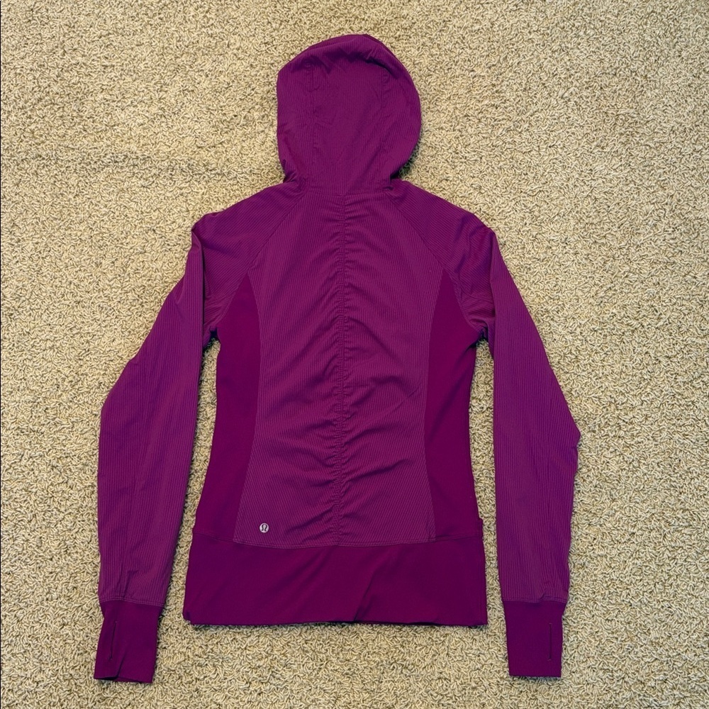 lululemon athletica | In Flux Hoodie/Jacket (Reversible) - Picture 10 of 13